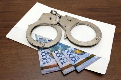 В Алматинской области судья подозревается в коррупции по делу об изнасиловании девочки